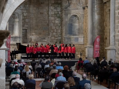XII FIM Las Navas – CORO DE CÁMARA CAMTORAS